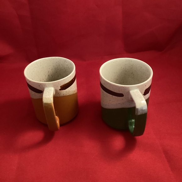 Two vintage stoneware mugs made in Japan - Picture 3 of 6